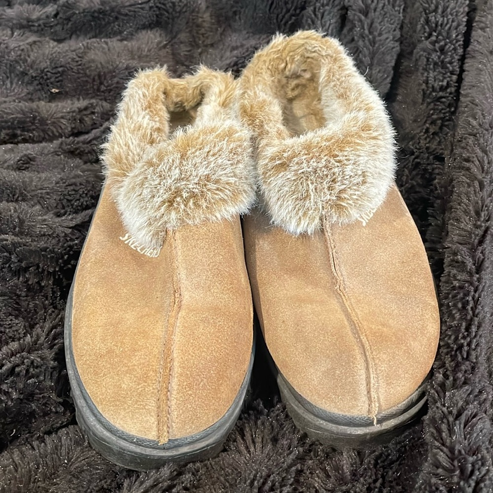 Skechers Suede Slippers size 8.5